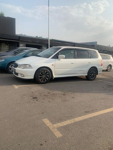 машина алмашуу: Honda Odyssey: 2000 г., 2.3 л, Автоматтык, Бензин, Вэн/Минивэн