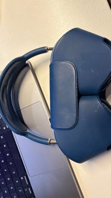купить правый наушник airpods 2 бу: Накладные, Apple, Б/у, Беспроводные (Bluetooth), Классические