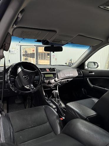 Транспорт: Honda Accord: 2003 г., 2 л, Автомат, Бензин, Седан — 5