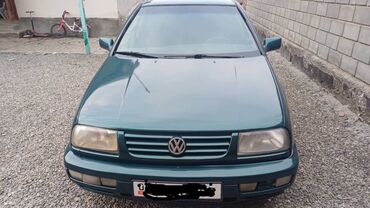 Volkswagen: Volkswagen Vento: 1997 г., 1.8 л, Механика, Бензин, Седан