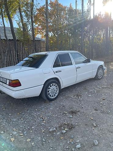 рул мерс 210: Mercedes-Benz E-Class: 1991 г., 2.3 л, Кол менен иштөөчү, Бензин, Седан — 5