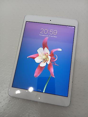Планшеты: Планшет, Apple, память 16 ГБ, 7" - 8", Wi-Fi, Б/у, Классический цвет - Серебристый — 2