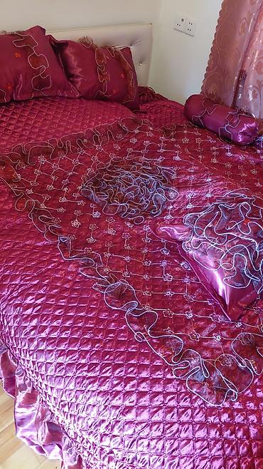 divan ortukleri sederek: Tac Tex “Kızılı Yatak Örtüsü” dəsti - Model: Türkiyə modeli - Rəng və — 2