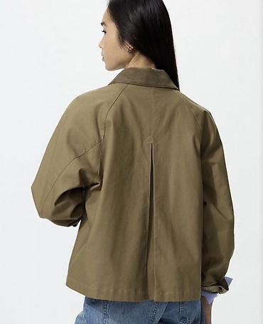 pull bear: Женская укороченная куртка Юникло 
Один выход,оригинал — 2