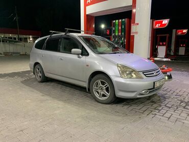 туманик на стрим: Honda Stream: 2002 г., 2 л, Автомат, Бензин, Минивэн