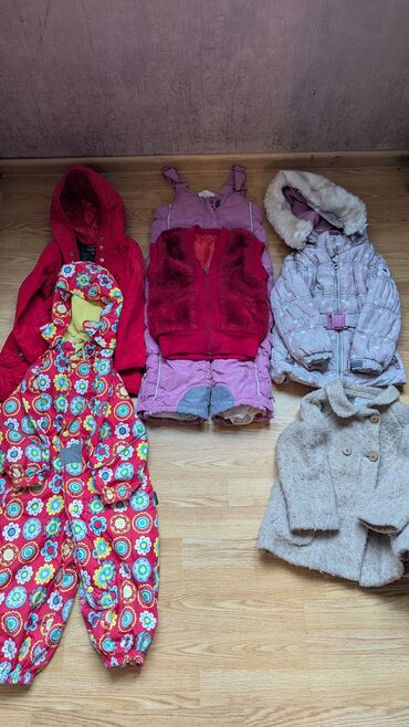 Другие детские вещи: Продаю много детской одежды на девочку 2-3 года (размеры от 86 до — 7