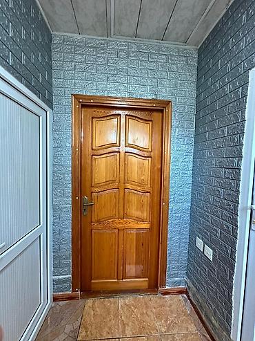 seyif qapisi: Taxta giriş qapısı - Material: keyfiyyətli ağac, laklanmış səth - — 1