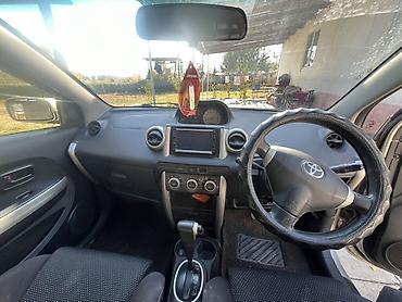 solaris accent: Toyota Ist: 2002 г., 1.3 л, Автомат, Бензин, Хэтчбэк — 5