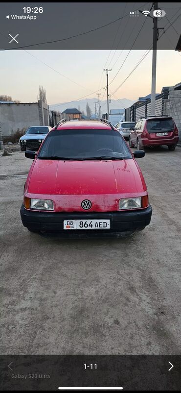 Volkswagen: Volkswagen Passat: 1993 г., 1.8 л, Механика, Бензин, Универсал