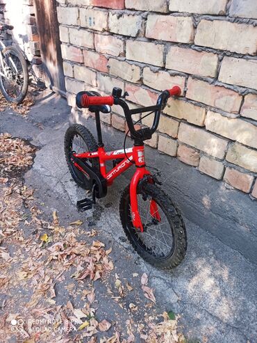 детский велосипед размер колес возраст: Продаётся 4 колёсный велосипед 7000сом Производитель Германия сос