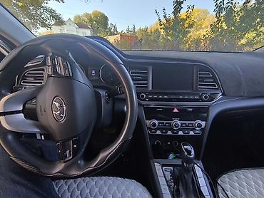 алло такси рядом кара суу: Hyundai — интерьер и оснащение - Мультируль с кожаной оплёткой — 3