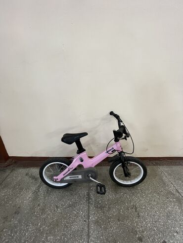 Велосипеды: Продаю велосипед для детей колеса 14 новый состояние отличное все