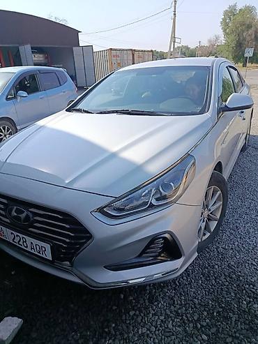 Hyundai Sonata: 2018 г., 2 л, Автомат, Газ, Седан