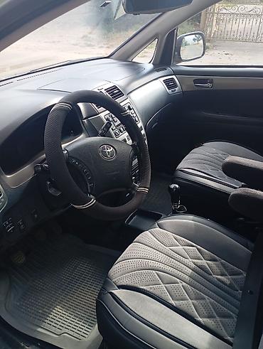 voxy noah: Toyota Avensis Verso: 2004 г., 2 л, Механика, Дизель, Минивэн — 5