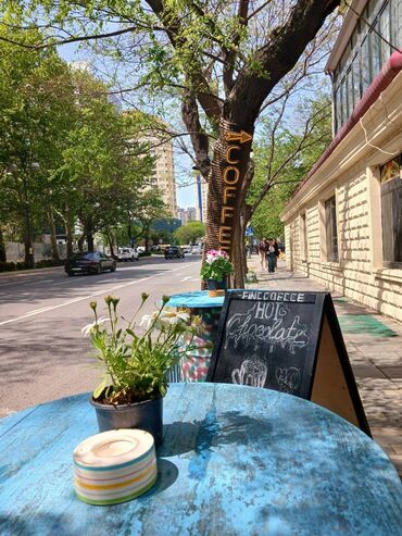 qəhvə aparatı: Satılır: Hazır Biznes – Finc Coffee (28 May metrosu yaxınlığında)