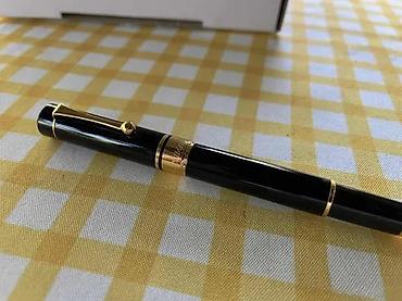 Ostali aksesoari: LION Maxima naliv-pero sa futrolom - Elegantno crno naliv-pero sa — 3