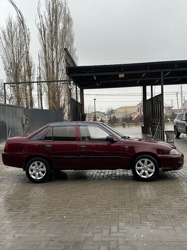 Daewoo: Daewoo Nexia: 2012 г., 1.6 л, Механика, Бензин, Седан — 8