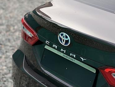 Toyota: Toyota Camry: 2019 г., 2.5 л, Вариатор, Гибрид, Седан — 10