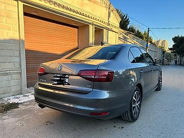 porsche satisi: Volkswagen Jetta: 1.4 l | 2017 il Sedan — 6