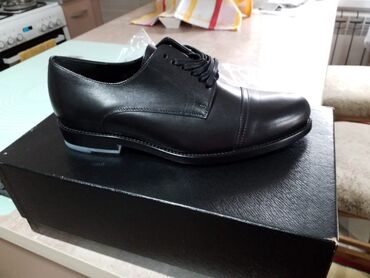 классические туфли: Продаю мужские туфли высокого качества, привезённый из Италии (своя