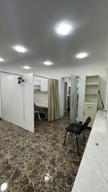 Digər kommersiya daşınmaz əmlakı: Salam 70 kv ayri tikili olan Gözellik salonu icareye verilir. 8 ci -da lalafo.az — 4 Digər kommersiya daşınmaz əmlakı: Salam 70 kv ayri tikili olan Gözellik salonu icareye verilir. 8 ci — 4