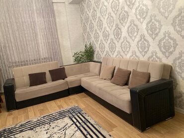 Masa və oturacaq dəstləri: TehiUqlavoy divan. 300azn. açılır bazalidi. yaxsi veziyyetde ünvan