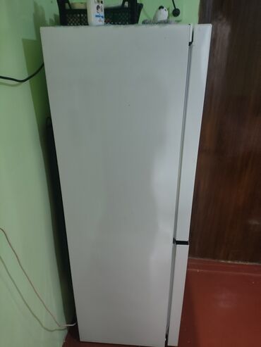 Blenderlər: Indesit iki kameralı soyuducu vaçap var - Brend və model: Indesit (ön