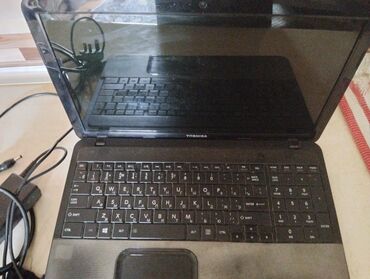 irshad electronics noutbuklar: İşlənmiş Toshiba, 11.6 ", Intel Core i5, 512 GB