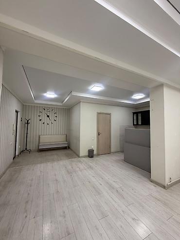 магазин сатам: Продажа офисов 76 м², С ремонтом, Многоэтажное здание, 1 этаж — 5