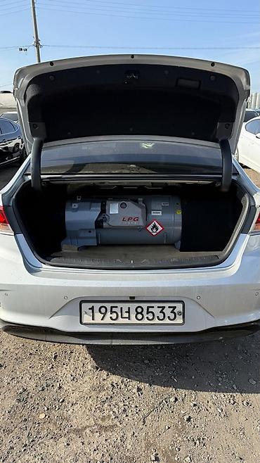 Hyundai: Hyundai Sonata: 2019 г., Автомат, Бензин, Седан — 10