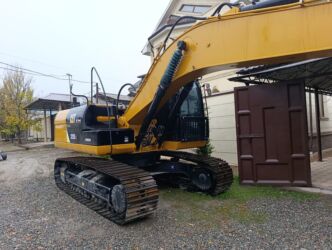 испаритель на чарон: Экскаватор, Caterpillar, Гусеницалуу