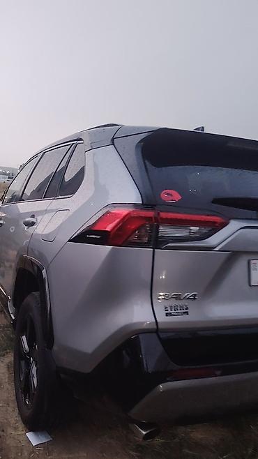 радиатор rav4: Toyota RAV4: 2020 г., Гибрид, Кроссовер — 2