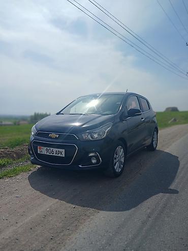 Chevrolet: Chevrolet Spark: 2018 г., 1 л, Вариатор, Бензин, Хэтчбэк — 17