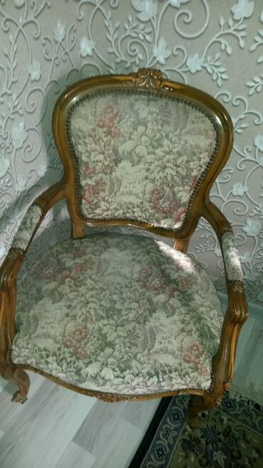 Qonaq otağı dəstləri: İşlənmiş, Masa və oturacaqlar, Komod, Jurnal masası, Kredit yoxdur -da lalafo.az — 6 Qonaq otağı dəstləri: İşlənmiş, Masa və oturacaqlar, Komod, Jurnal masası, Kredit yoxdur — 6