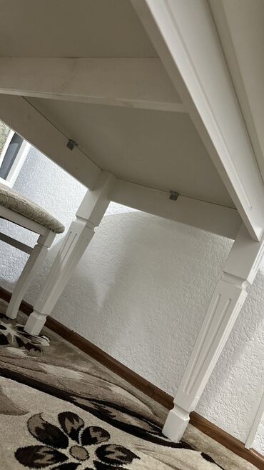 Кухонные столы: Кухонный стол, Б/у, Прямоугольный, Нераскладной — 13