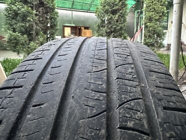 Шины: Шины 225 / 65 / R 17, Всесезонная, Б/у, Пара, Легковые, Pirelli