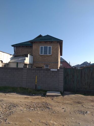 времянка квартиры: 5 и более комнат, 170 м², 2 этаж, ПСО (под самоотделку)