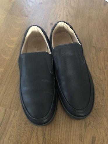 Kişi dəri loafer ayaqqabıları - Rəng: qara - Model: bağsız, slip-on -
