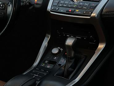 nexiya 2: Lexus NX: 2016 г., 2 л, Бензин, Кроссовер — 9