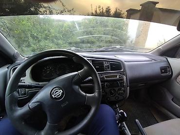 santa crus: Nissan Primera: 2001 г., 1.6 л, Механика, Бензин, Хэтчбэк — 2