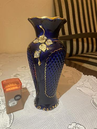 qab gulu: Bir vaza, Keramika — 3