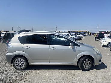 jeep compas: Toyota Corolla Verso: 2008 г., 1.8 л, Механика, Бензин, Минивэн — 1