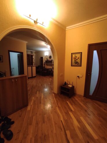 Uzunmüddətli kirayə mənzillər: Kiraye menzil verilir otağ yoldaşı kimi qalmaq telebe xanım bey ve — 20