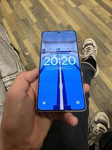 Poco: Poco F7 Pro, 512 GB, rəng - Boz, Sensor — 6