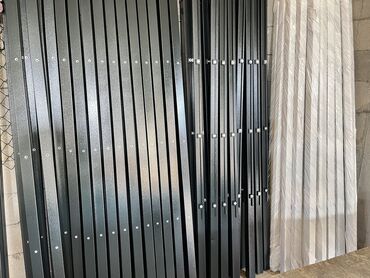 Железобетонные столбы для заборов: Столбы для сетки Рабица, Гиттера, Шарнирной, Габионой. Окрашены, с — 7