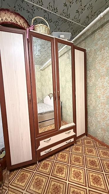 бу спальный гарнитур: Спальный гарнитур, Б/у, Шкаф, Россия, ДСП, Самовывоз, цвет - Коричневый — 1