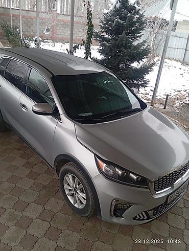Kia: Kia Sorento: 2019 г., Кроссовер — 3