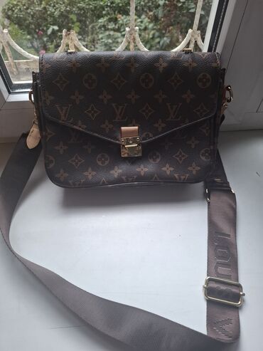 Классические сумки: Классическая сумка, Louis Vuitton, Женские