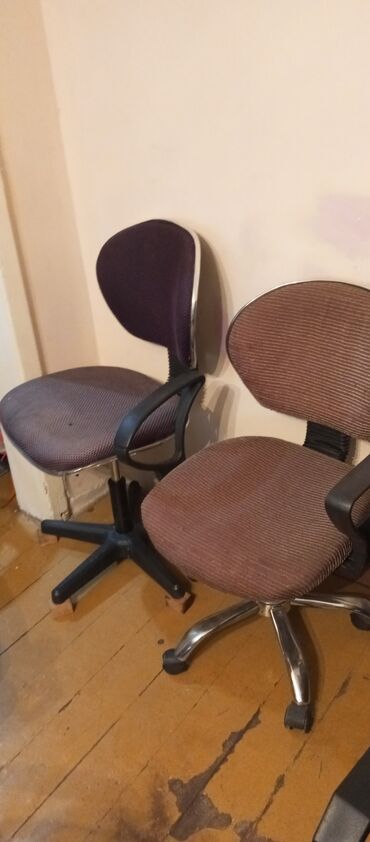 купить кресло для компьютера в бишкеке: Офис креслолор, Колдонулган, Дөңгөлөктүү, Өзү алып кетүү