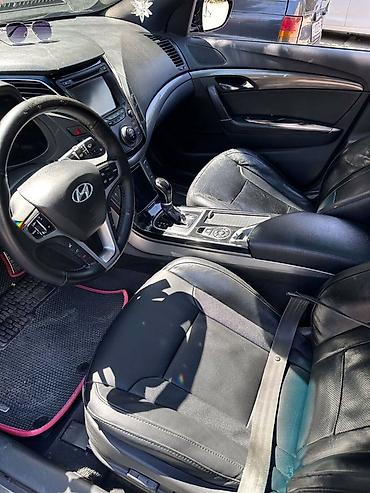 Hyundai: Hyundai i40 sedan – qara rəng, zərif və dinamik dizayn. Texniki və — 5